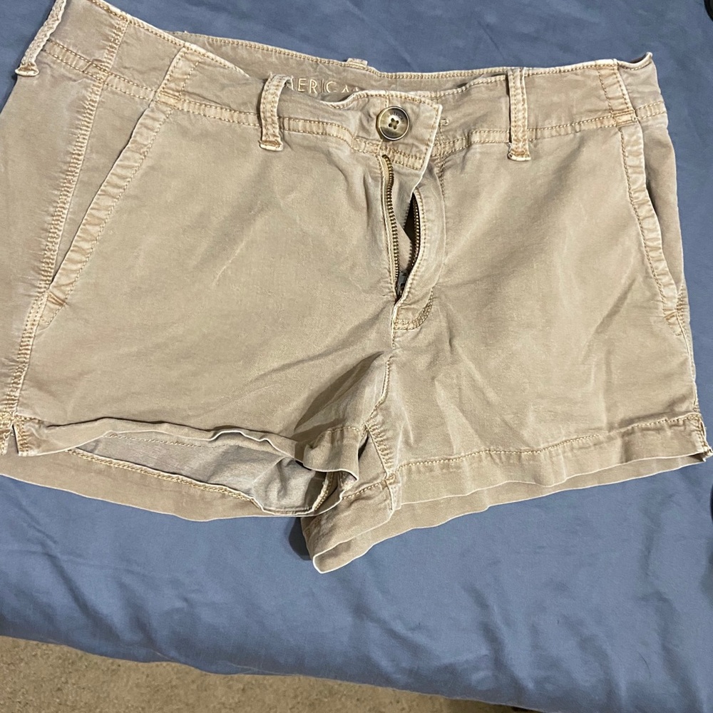 Women’s American Eagle shorts